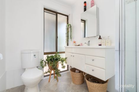 Property photo of 13 Valley View Drive West Albury NSW 2640