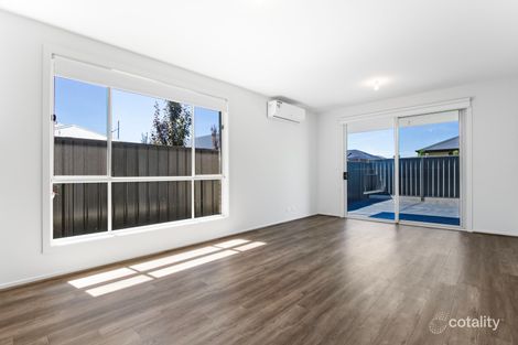 Property photo of 10 Calabria Court Angle Vale SA 5117