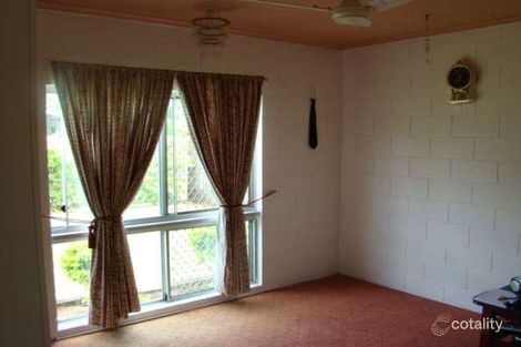 Property photo of 40 Bicentennial Road Bentley Park QLD 4869