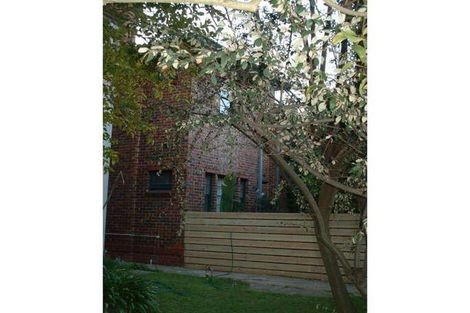 Property photo of 1/2A Manor Grove Caulfield North VIC 3161