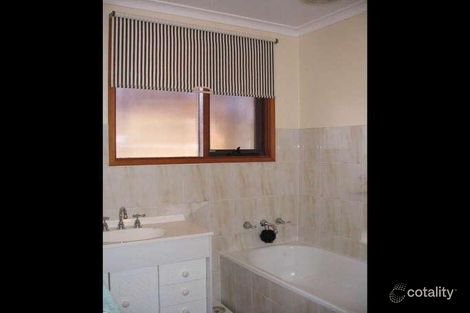 Property photo of 31 Morton Street Weetangera ACT 2614