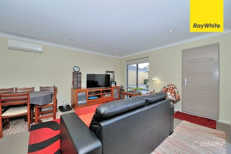 Property photo of 10/3 Spring Avenue Midland WA 6056