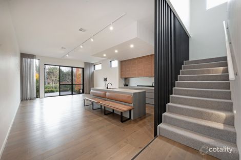 Property photo of 2/4 Ossa Place Lyons ACT 2606