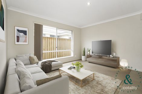 Property photo of 18 Medinah Point Medowie NSW 2318