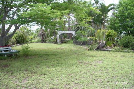 Property photo of 23 Langmorn Street Raglan QLD 4697