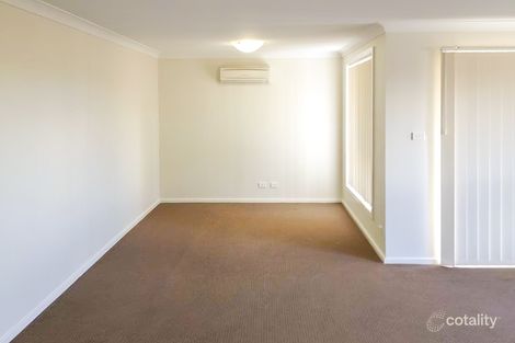 Property photo of 2/18 Croudace Road Elermore Vale NSW 2287