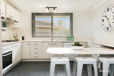 Property photo of 8 Fairlawn Close Lansvale NSW 2166