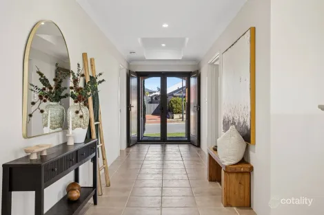 Property photo of 82 Amethyst Parkway Aveley WA 6069