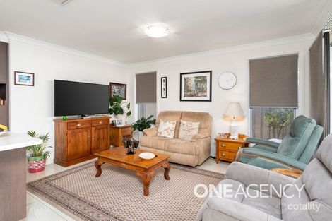 Property photo of 2/15 Murndal Place Bourkelands NSW 2650