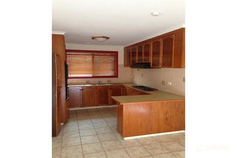 Property photo of 57 Thomas Mitchell Drive Endeavour Hills VIC 3802
