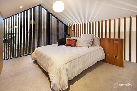 Property photo of 28 Bridge Street Port Melbourne VIC 3207