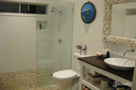Property photo of 38 Sandpiper Drive Scotts Head NSW 2447