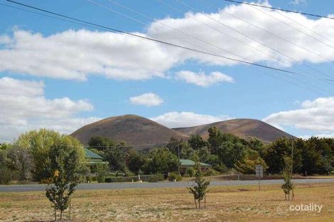 8 Chatsworth Rd, Derrinallum, VIC 3325