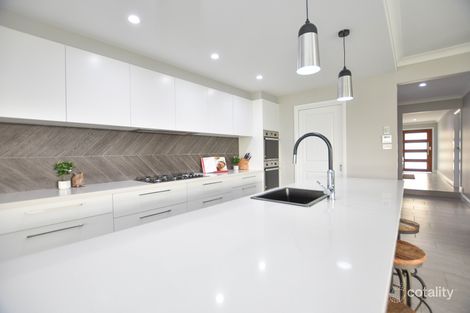 Property photo of 127 Diamond Drive Orange NSW 2800