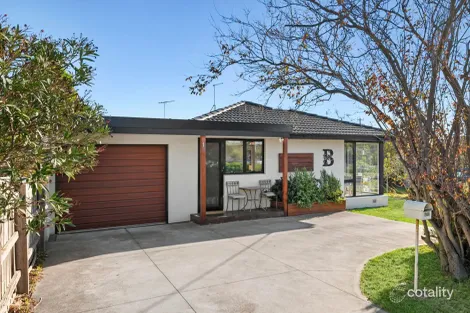 1/56 Tanti Ave, Mornington, VIC 3931