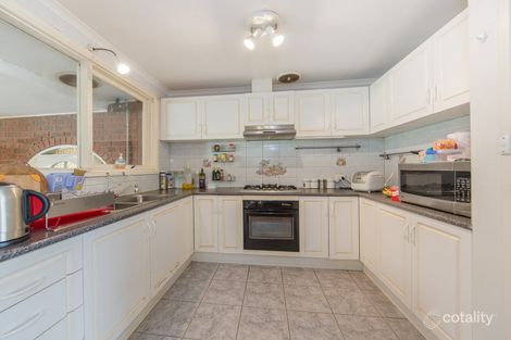 Property photo of 27 Kerrison Avenue St Albans VIC 3021