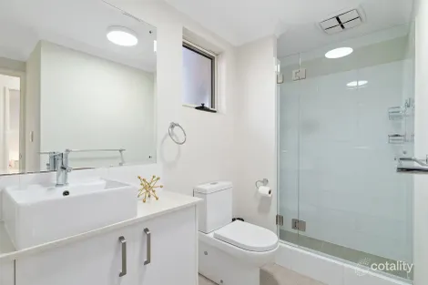 Property photo of 1/190 Gabriel Street Cloverdale WA 6105