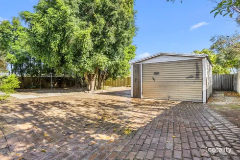 Property photo of 17 Findlay Road Leeming WA 6149