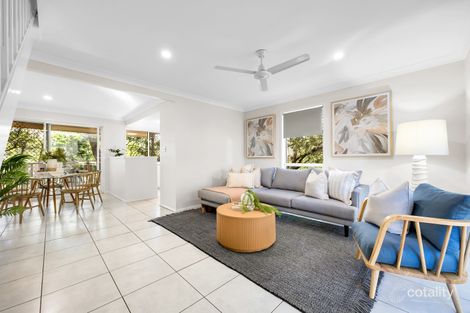 17/164 Alexander Dr, Highland Park, QLD 4211