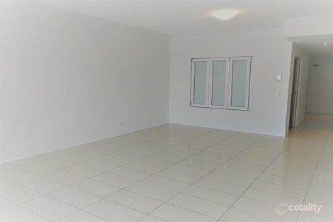 Property photo of 318/19 Imperial Parade Labrador QLD 4215