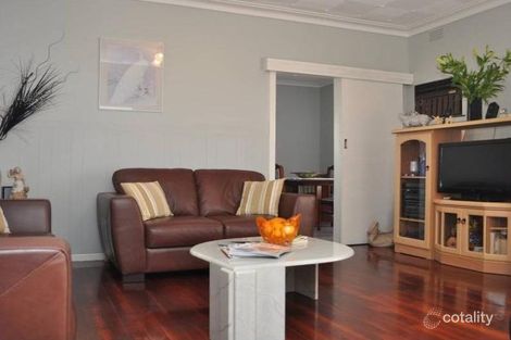 Property photo of 36 Manfred Avenue St Albans VIC 3021