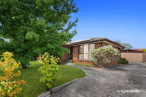 Property photo of 8 Dee Place Rowville VIC 3178