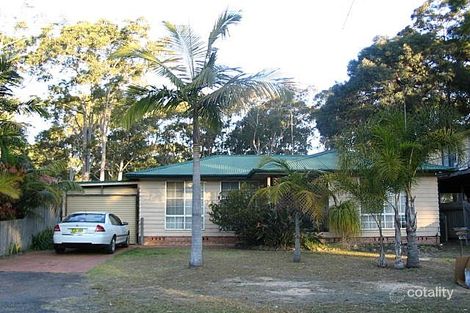 5 Karoola Ave, Kingfisher Shores, NSW 2259