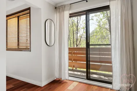 Property photo of 1/124 De Burgh Street Lyneham ACT 2602