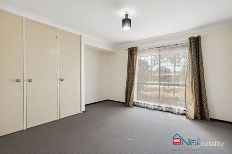 Property photo of 23 Sapling Way Camillo WA 6111