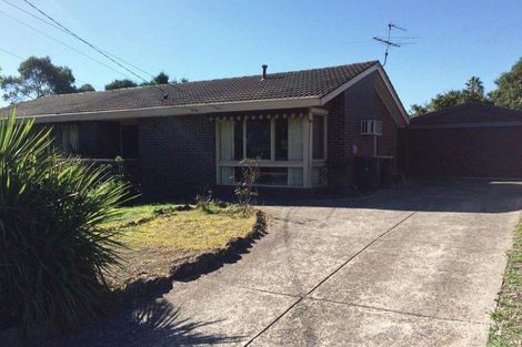 35 Calderwood Ave, Wheelers Hill, VIC 3150