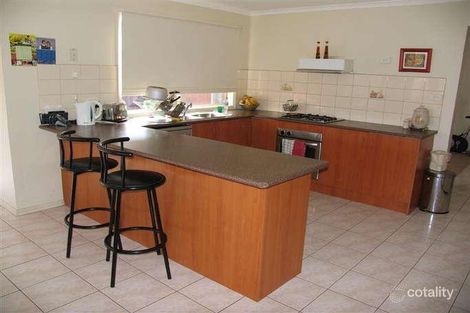 Property photo of 6 Trumper Crescent Sunbury VIC 3429