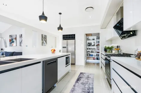 Property photo of 20 Doolan Crescent Harrington Park NSW 2567