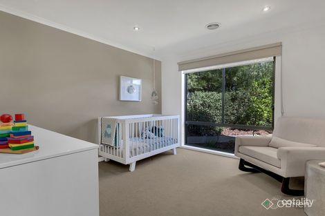 Property photo of 8 Coulton Court Werribee VIC 3030