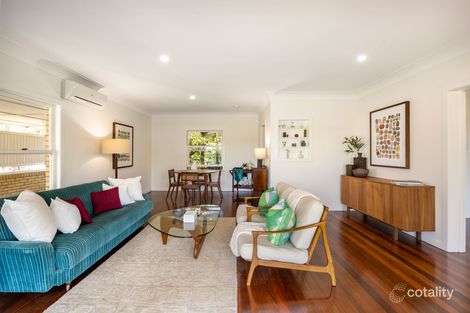 Property photo of 33 Kenmore Road Kenmore QLD 4069