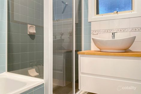 Property photo of 11 McKenzie Road Elizabeth Downs SA 5113