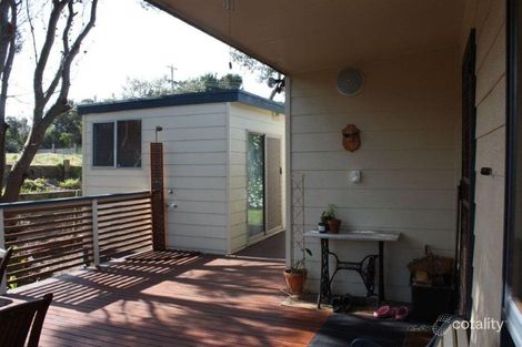 Property photo of 11 McIndoe Avenue Venus Bay VIC 3956