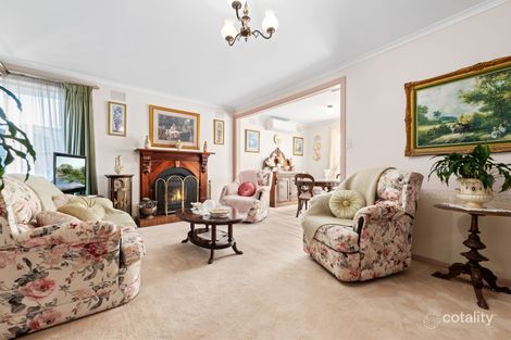 Property photo of 18 Yennora Court Keysborough VIC 3173