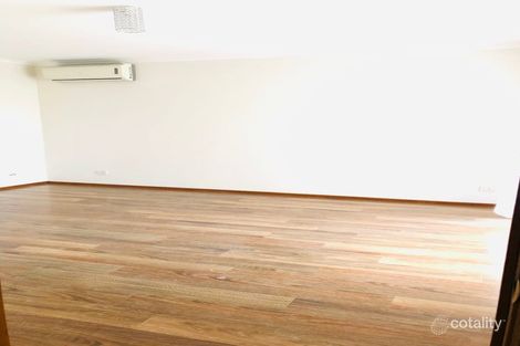 Property photo of 2 Thelma Rise Hampton Park VIC 3976