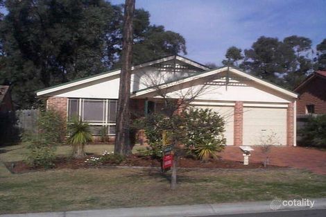 Property photo of 3 Kinross Court Wattle Grove NSW 2173