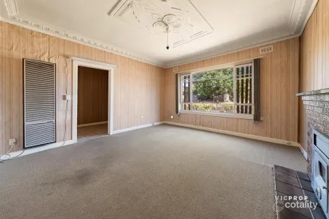 Property photo of 46 Lester Avenue St Albans VIC 3021