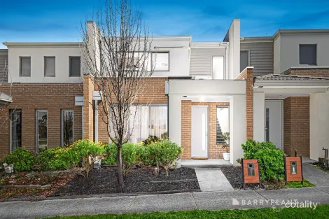 Property photo of 28 Lowe Drive Doreen VIC 3754