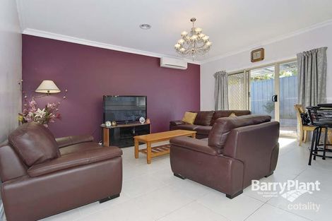 Property photo of 2/17 McLaughlan Avenue Eumemmerring VIC 3177
