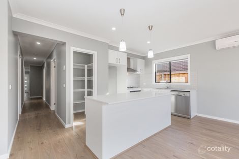Property photo of 41 Pottery Avenue Point Cook VIC 3030