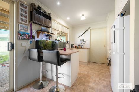 Property photo of 2 Jennifer Place West Wodonga VIC 3690