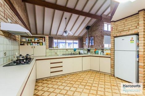 Property photo of 8 Coombs Place Bateman WA 6150