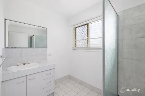 Property photo of 53 Ferry Road Thorneside QLD 4158