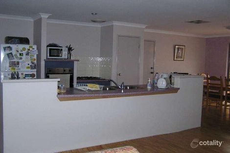 Property photo of 4 Rainbow Crescent Bennett Springs WA 6063