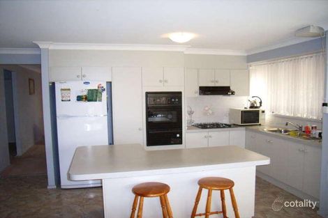 Property photo of 4 Aminta Crescent Hassall Grove NSW 2761