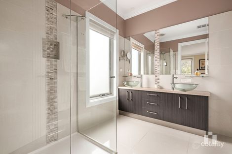 Property photo of 54 Merredin Circuit Doreen VIC 3754