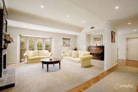 Property photo of 10 Netherlee Street Glen Iris VIC 3146